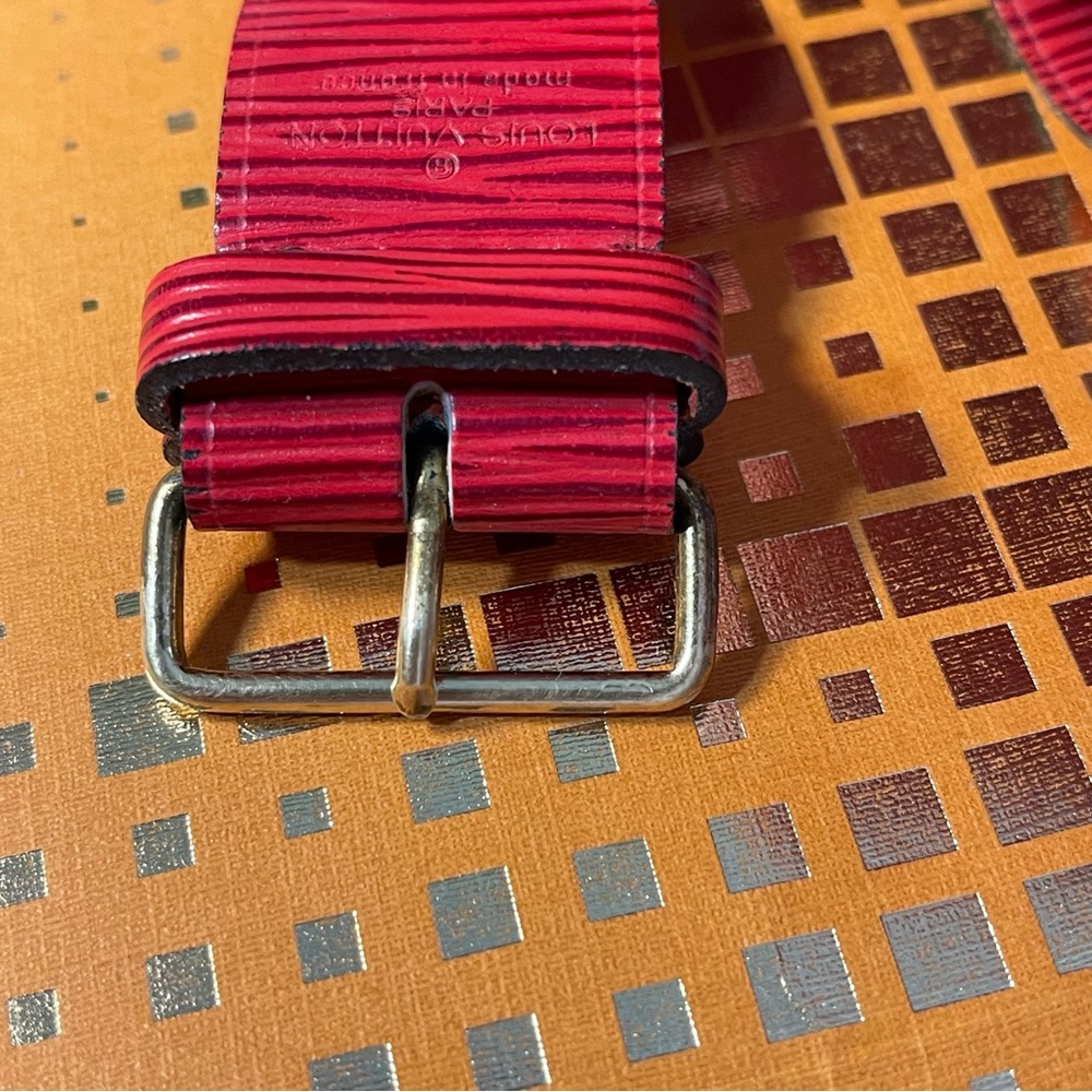 Louis Vuitton Rare Epi Red Luggage Tag & Poignet Set, Free non-LV clasp - Picture 9 of 16